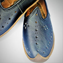 Load image into Gallery viewer, Patterned Navy Blue Men's sandals