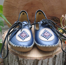 Load image into Gallery viewer, Navy Blue Female Yemeni