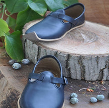 Load image into Gallery viewer, Male Sandal - Buckled Sandal