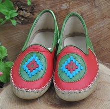 Load image into Gallery viewer, Green Red Women&amp;39s Flat Shoe
